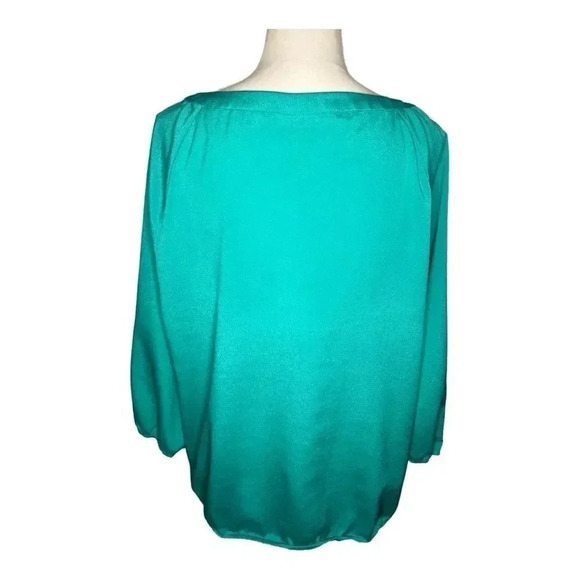 New York & Company Women’s XL Green Zipper Pocket Soft Flowy Top - Picture 3 of 7